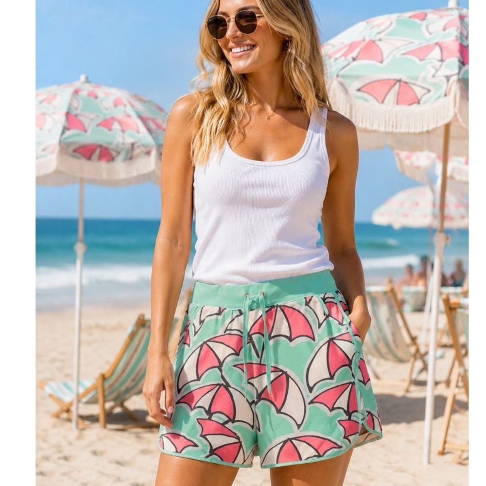 Crown & Ivy Beach SKORT SZ S Green Beach Umbrella Shorts Skirt Coastal